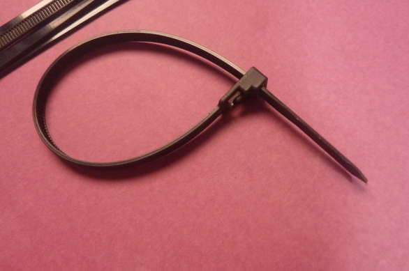 Reusable Cable Ties Nylon Zip Ties - 5 Pieces/Pack - CLEARANCE