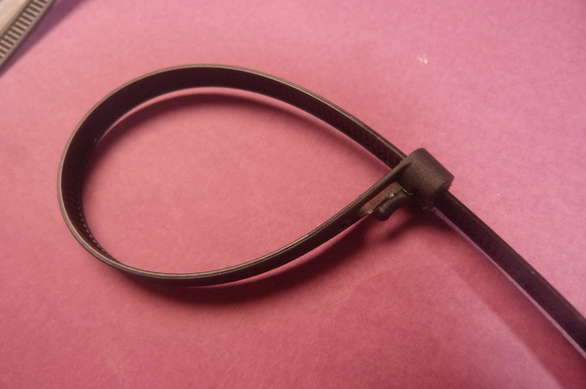 Reusable Cable Ties Nylon Zip Ties - 5 Pieces/Pack - CLEARANCE