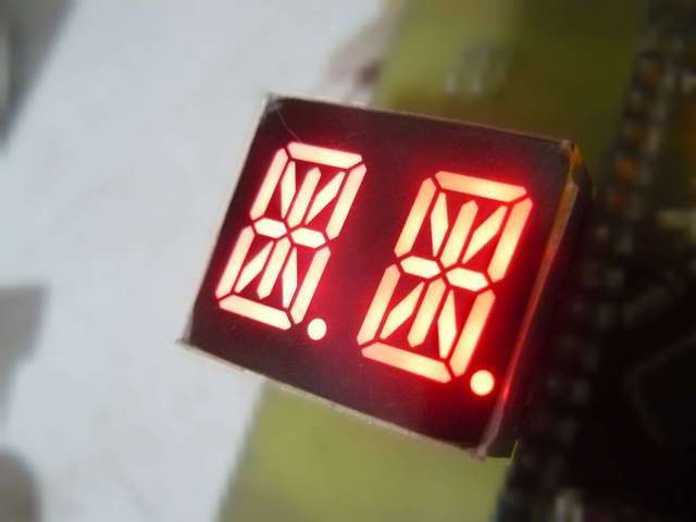 2 Digit 14 Segment Display with Decimals