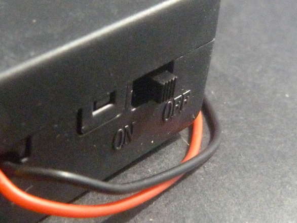 18650 (etc) 2 Cell Series Lithium Ion Holder with Lid and Switch