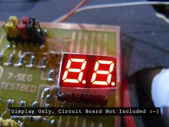 Miniature 2 Digit 7 Segment Display with Decimals