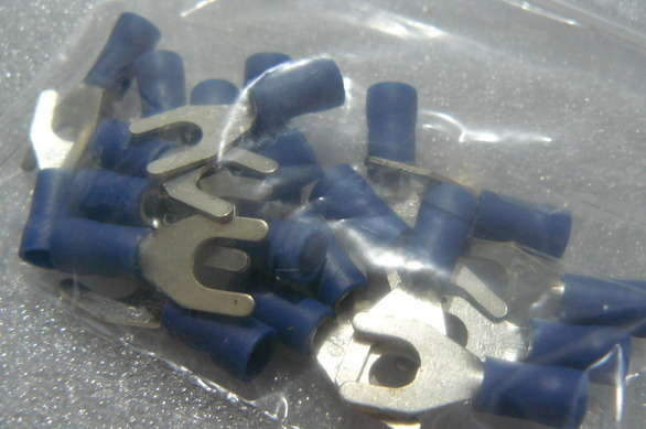 (20 of) Blue Insulated Fork Terminal Crimp - Up To M5 (5mm) Screw/Bolt