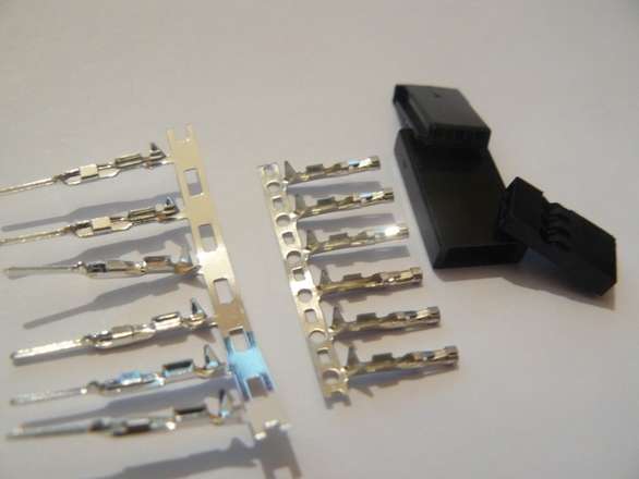 Keyed Dupont Crimping Connector Set - 3 Pin, Servo