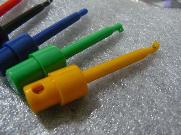 Large Test Clips Plunger Style Hook Grabbers - Pack of 6