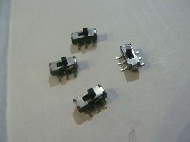 (4 of) Mini SMD Toggle Slide Switch 9x4x5.5mm DPDT