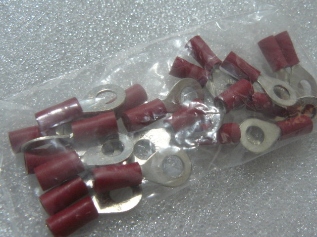 (20 of) Red Insulated Ring Terminal Crimp - Up To M5 (5mm) Screw/Bolt