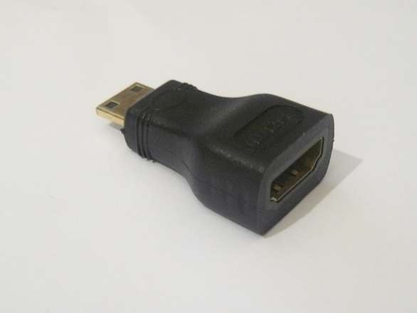 HDMI to Mini-HDMI Adapter 