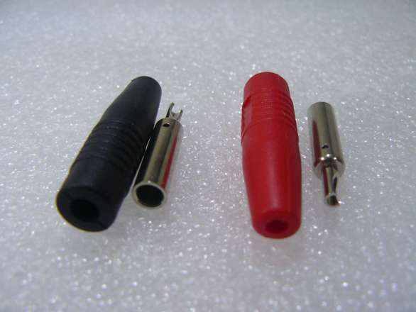 Pair of 4mm Banana Line Sockets