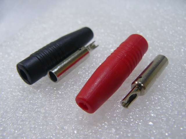 Pair of 4mm Banana Line Sockets