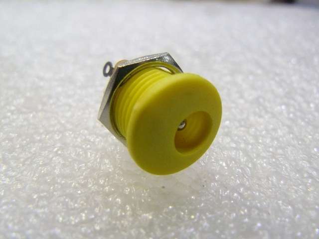 Yellow DC Power Socket 5.5/2.1mm Panel Mount
