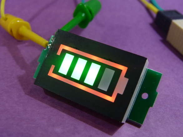 Lithium-Ion Battery Charge State "Fuel Gauge" Display 2 - 8S