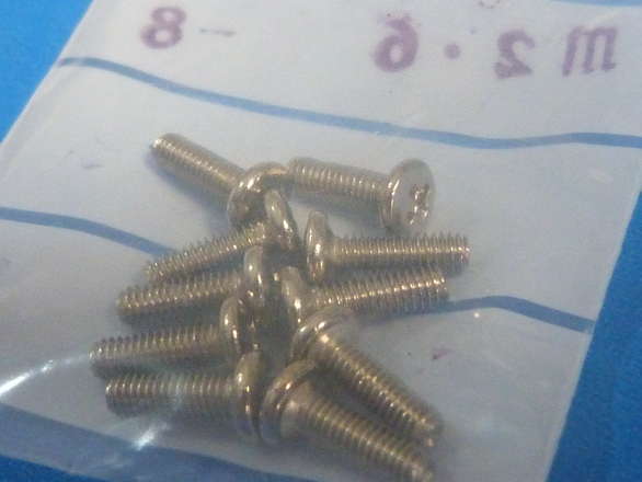 M2.6 Nuts