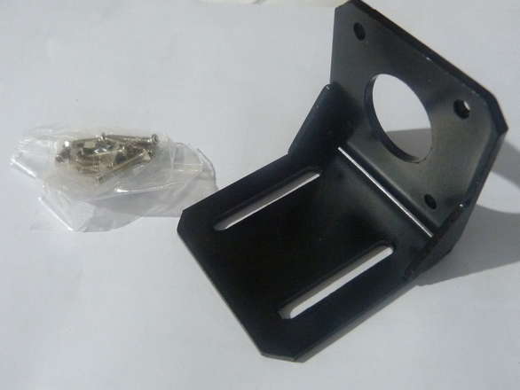 NEMA 17 Bracket With Screws