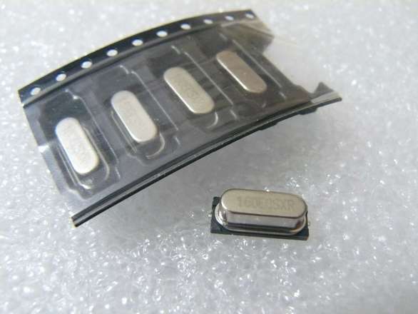 (5 of) 16MHz Surface Mount SMD Crystal
