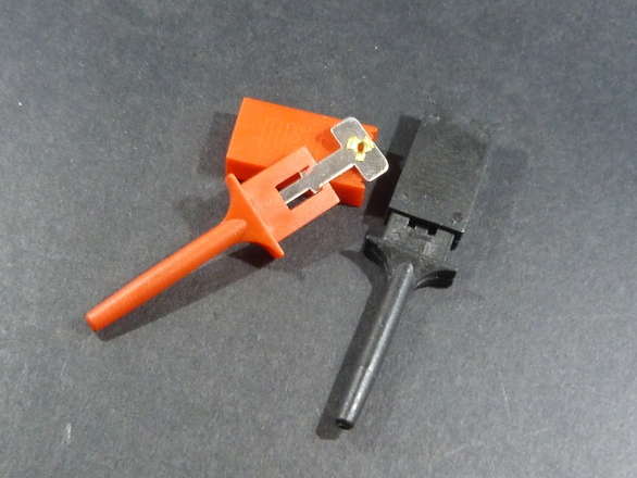  Pincer Style Test Hooks Pincher Grabbers - Pair