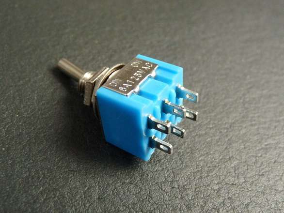 DPDT ( A/B ) Small Panel Mount Toggle Switch 6mm Thread