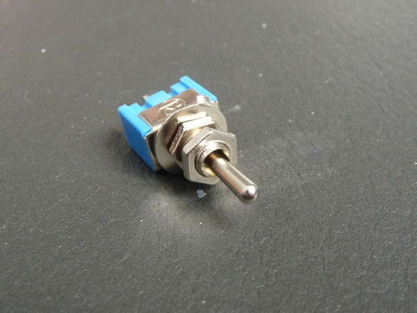 SPDT Center Off - Small Panel Mount Toggle Switch 6mm Thread