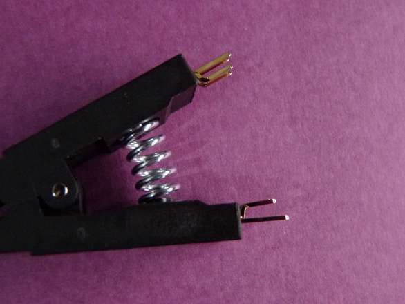 SOP/SOIC  Test Clip, Offset Pins To Fit Dupont Wires, Choose 8 or 16 Pin