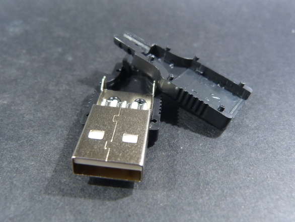 USB Type-A Male Solderable Plug ( Glue Togethor Shell )