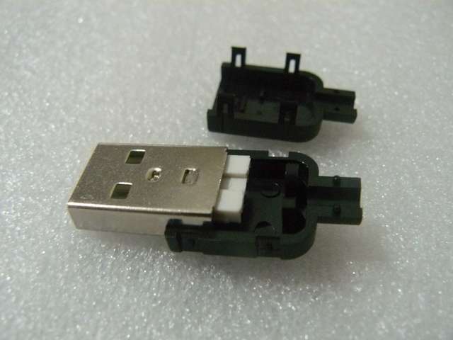 USB Type-A Male Solderable Plug