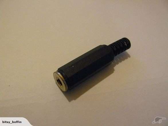 3.5mm Stereo Line Socket