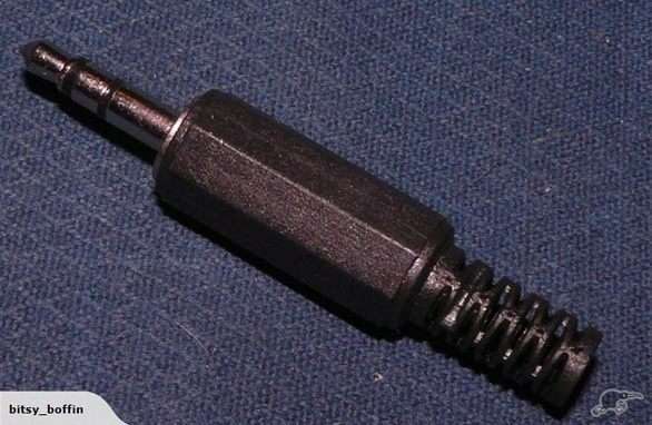 3.5mm Stereo Audio TRS Headphone Plug