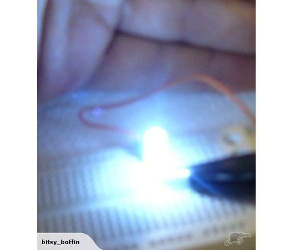 (10 of) Ultra Bright White LED 5mm Water Clear