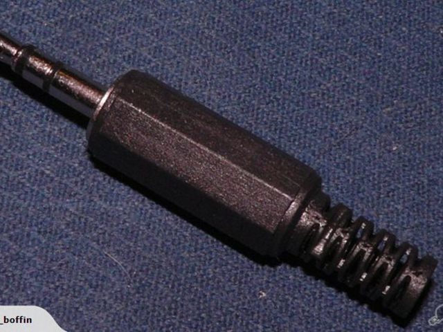 3.5mm Stereo Audio TRS Headphone Plug